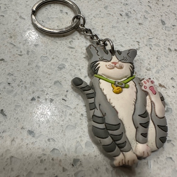Gray Cat Keychain with Bell Collar - Picture 3 of 4